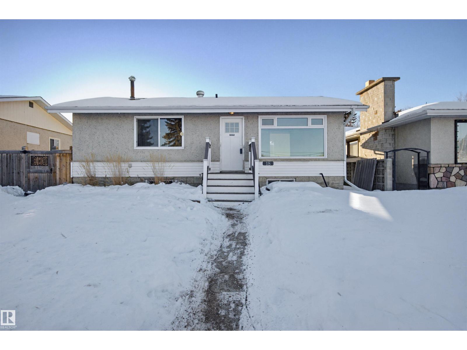18 MOUNT ROYAL DR, St. Albert, Alberta