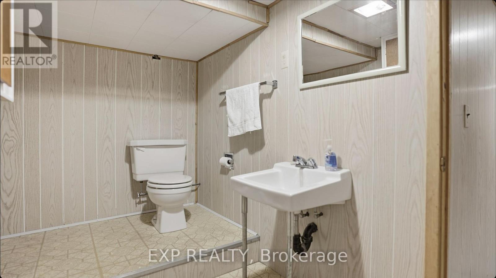 20 Wallford Way, Ottawa, Ontario  K2E 6B4 - Photo 31 - X12725562