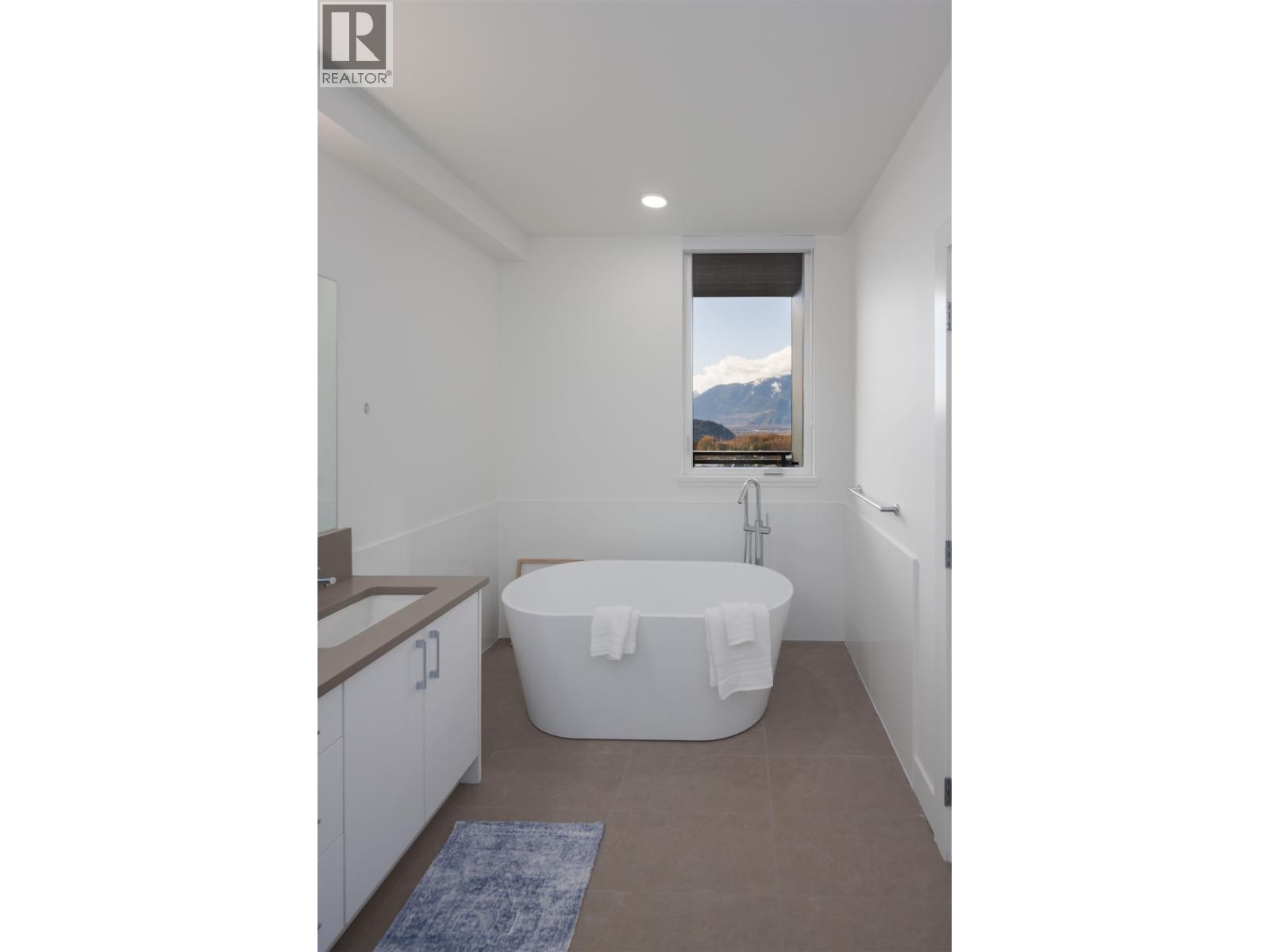 101 3405 Mamquam Road, Squamish, British Columbia  V8B 1E4 - Photo 22 - R3082666