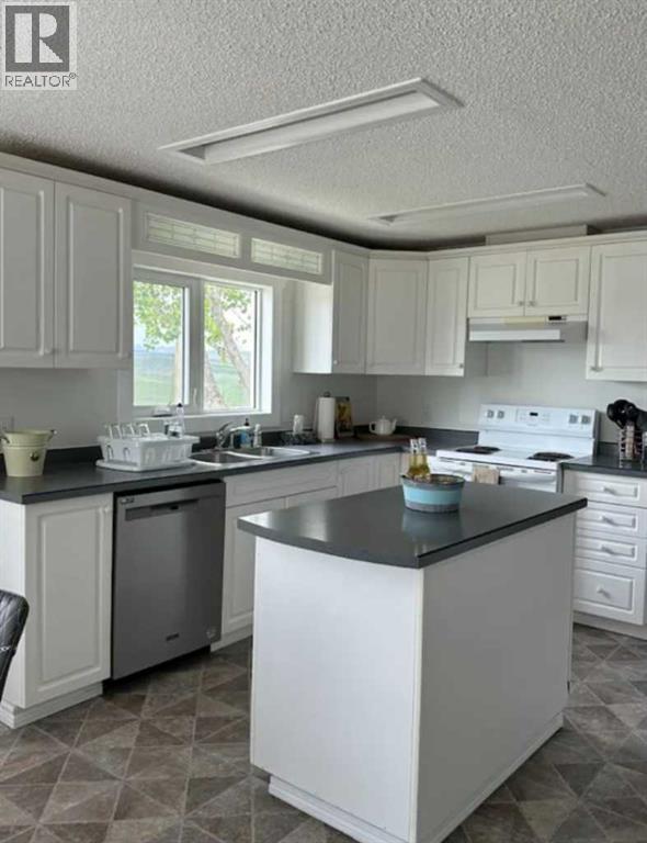 24053b Rr260, Rural Cardston County, Alberta  T0K 0Y0 - Photo 3 - A2281377