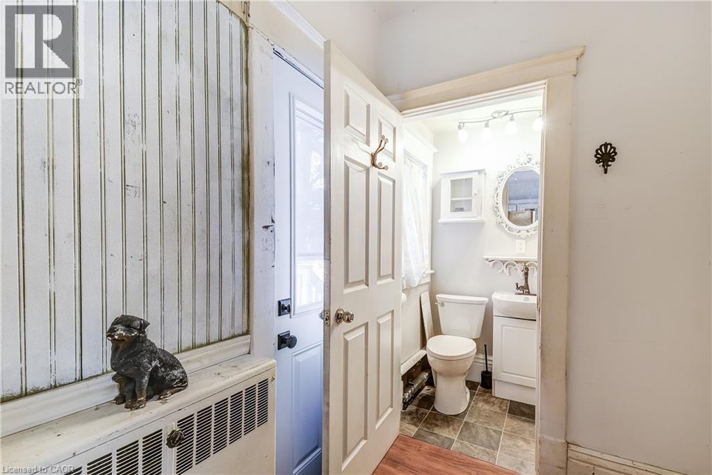 203 Broad Street W, Dunnville, Ontario  N1A 1S8 - Photo 15 - 40792799