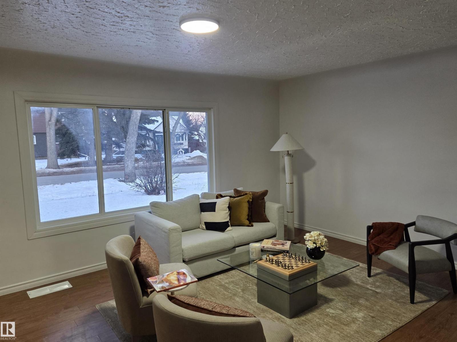 13023 Sherbrooke Av Nw, Edmonton, Alberta  T5L 4E6 - Photo 4 - E4470888