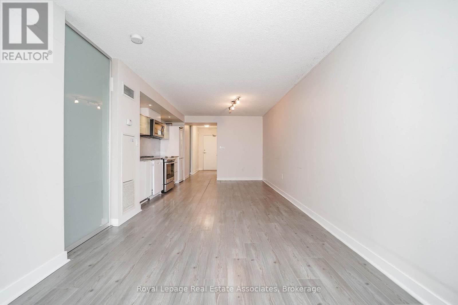621 - 4k Spadina Avenue, Toronto, Ontario  M5V 3Y9 - Photo 20 - C12725536