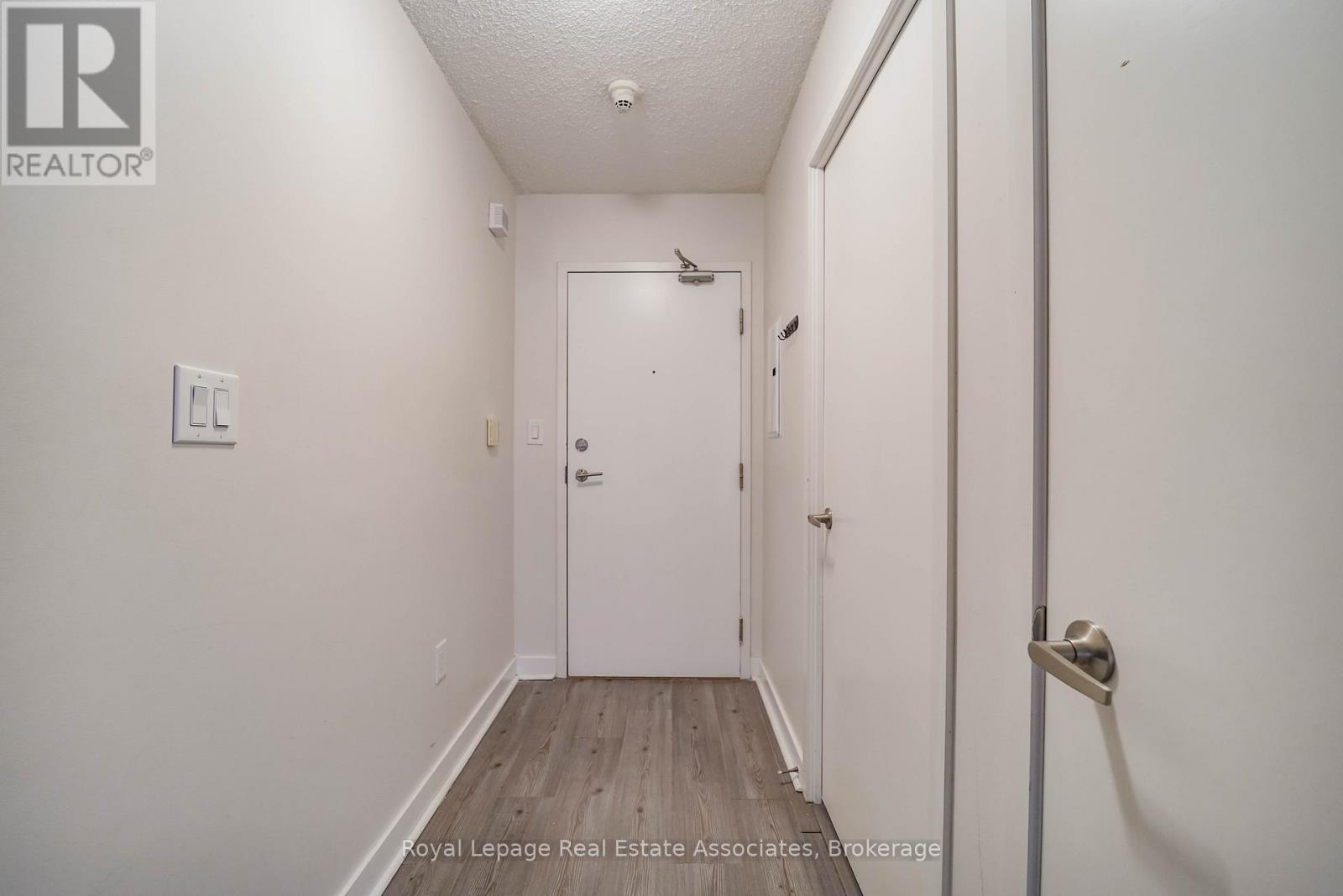 621 - 4k Spadina Avenue, Toronto, Ontario  M5V 3Y9 - Photo 7 - C12725536
