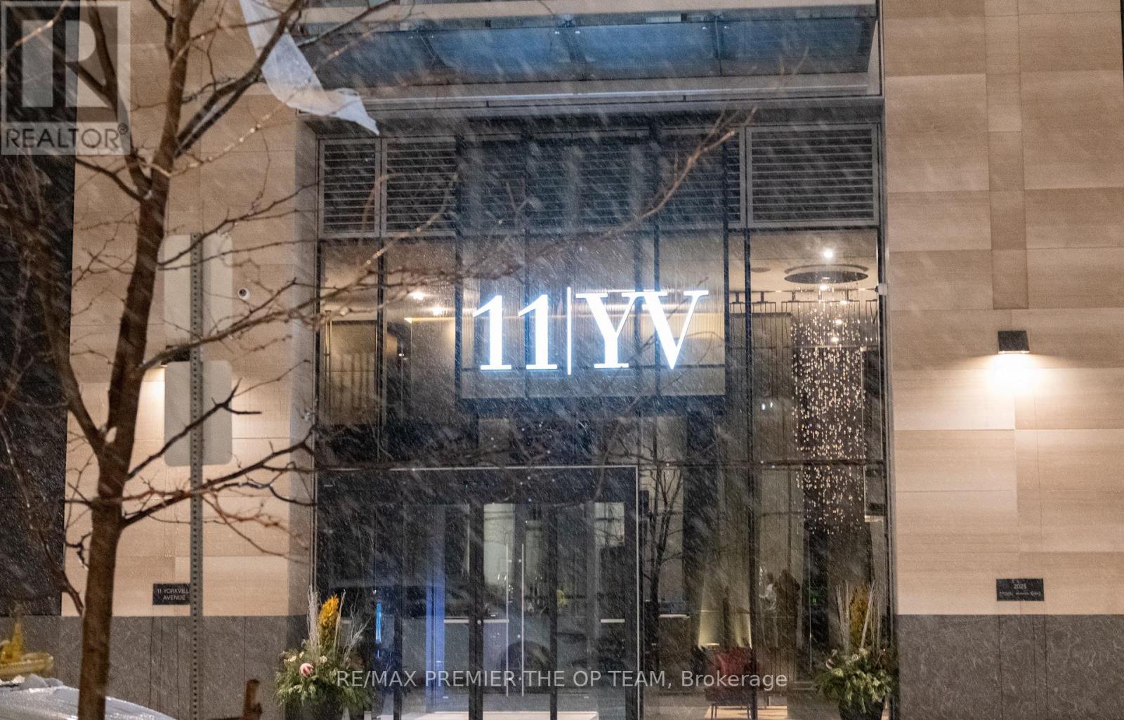 1501 - 11 YORKVILLE AVENUE, toronto (annex), Ontario