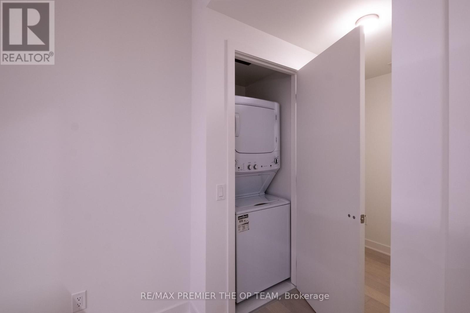 1501 - 11 Yorkville Avenue, Toronto, Ontario  M4W 1L2 - Photo 13 - C12725556