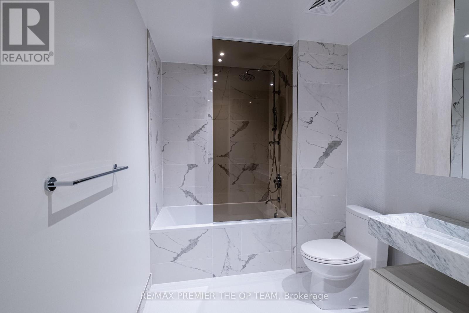 1501 - 11 Yorkville Avenue, Toronto, Ontario  M4W 1L2 - Photo 18 - C12725556