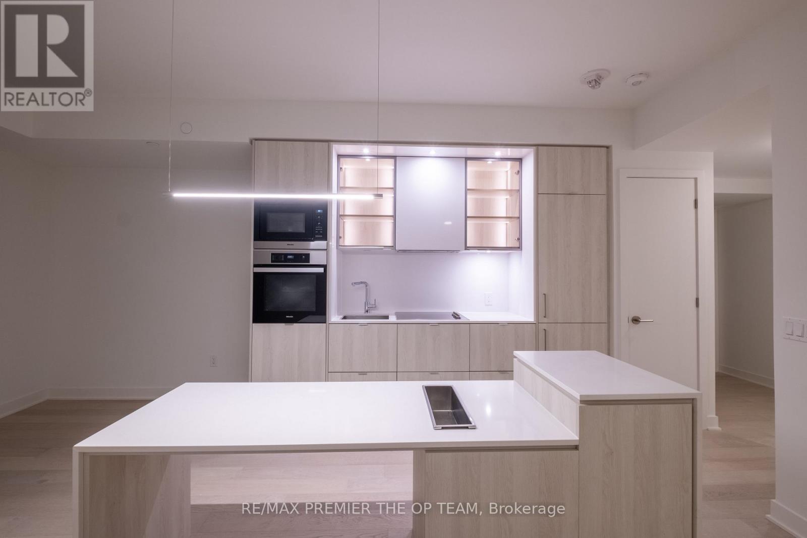 1501 - 11 Yorkville Avenue, Toronto, Ontario  M4W 1L2 - Photo 7 - C12725556