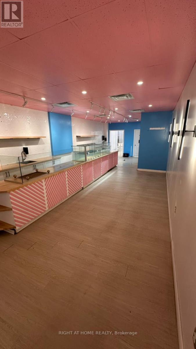 993 BLOOR STREET W, Toronto, Ontario