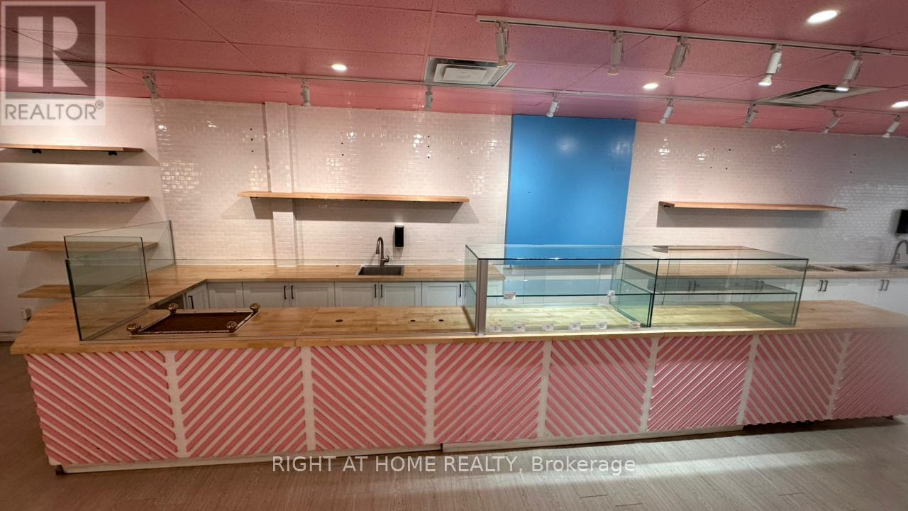 993 Bloor Street W, Toronto, Ontario  M6H 1M1 - Photo 4 - C12725598