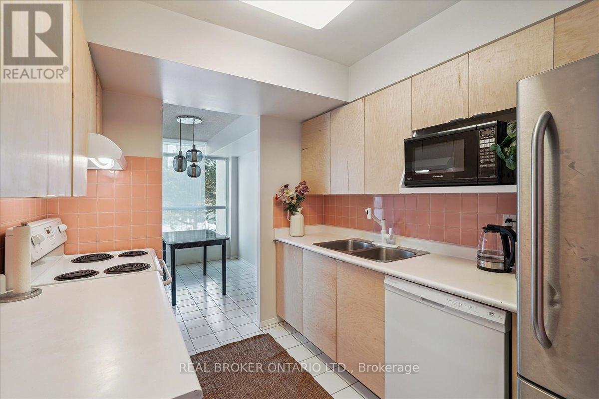 201 - 3233 Eglington Avenue E, Toronto, Ontario M1J 3N6 - Photo 3 - E12725512