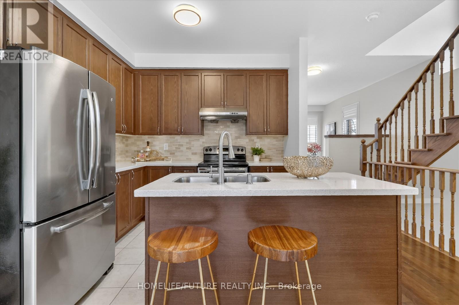 84 Quarrie Lane, Ajax, Ontario  L1T 0N1 - Photo 10 - E12725612