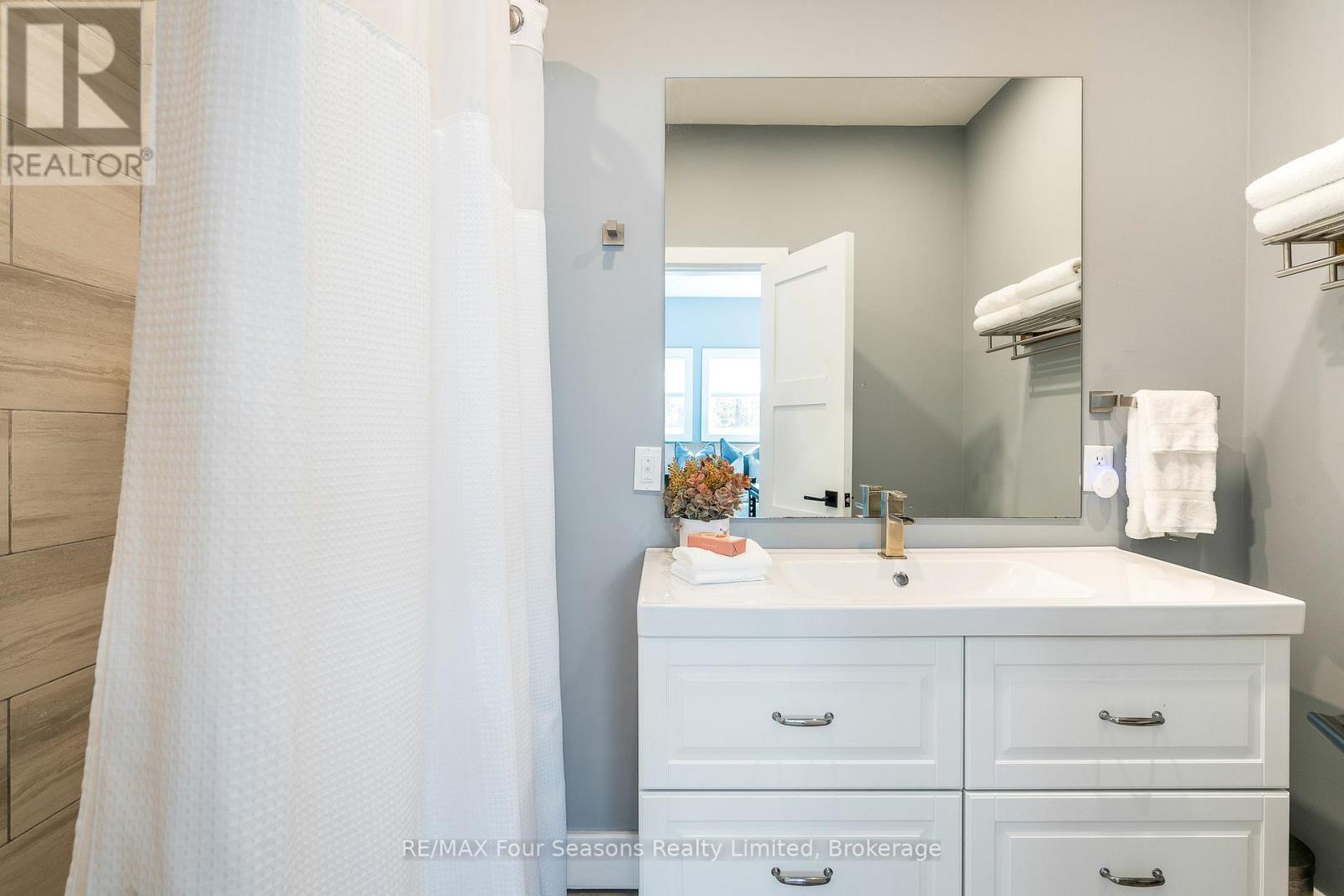 589108 Grey Road 19, Blue Mountains, Ontario  N0H 2E0 - Photo 26 - X12443335