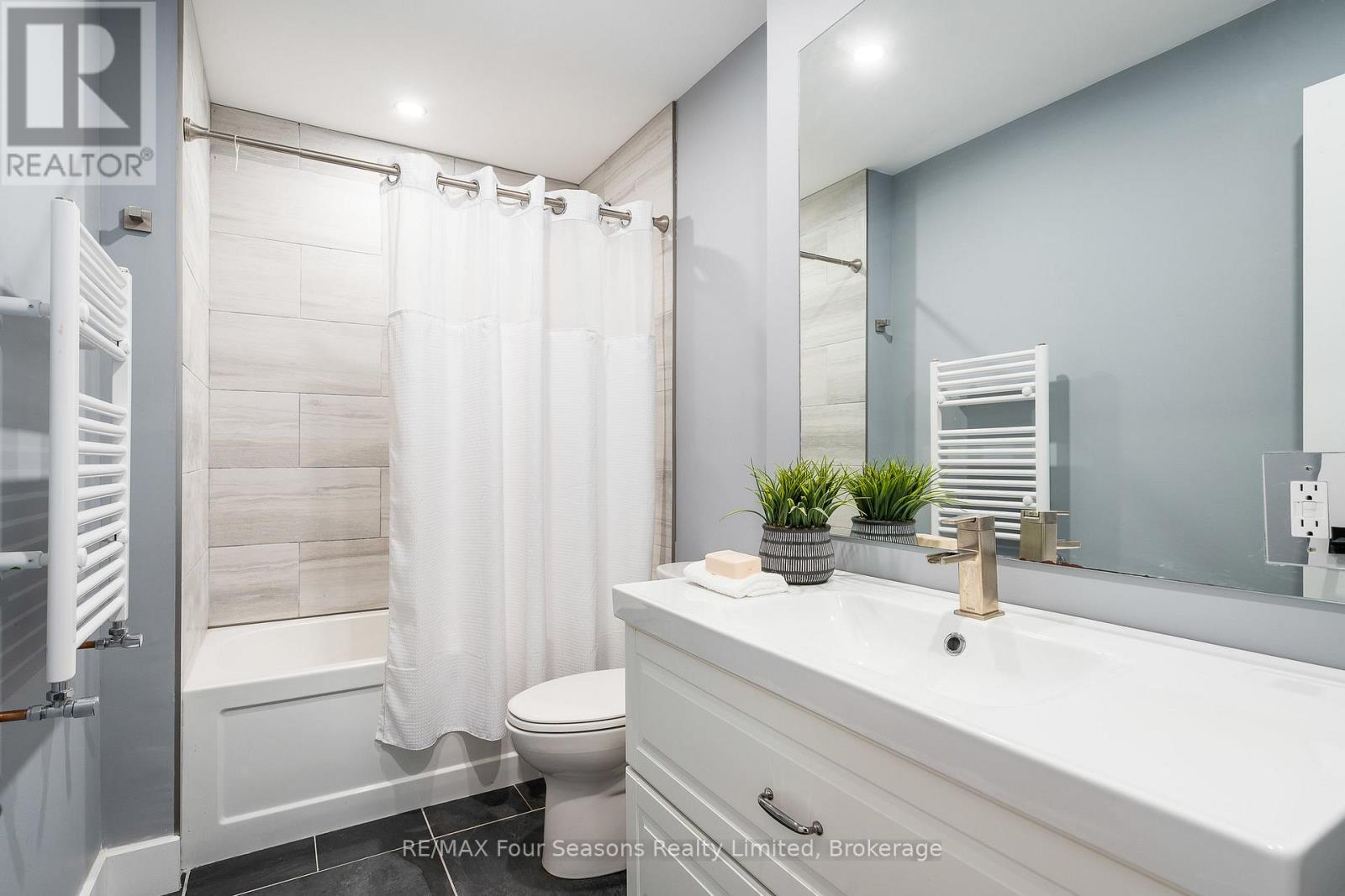 589108 Grey Road 19, Blue Mountains, Ontario  N0H 2E0 - Photo 20 - X12443335