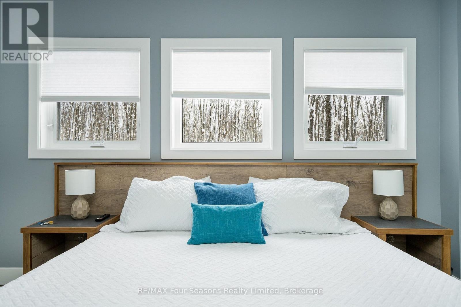 589108 Grey Road 19, Blue Mountains, Ontario  N0H 2E0 - Photo 24 - X12443335