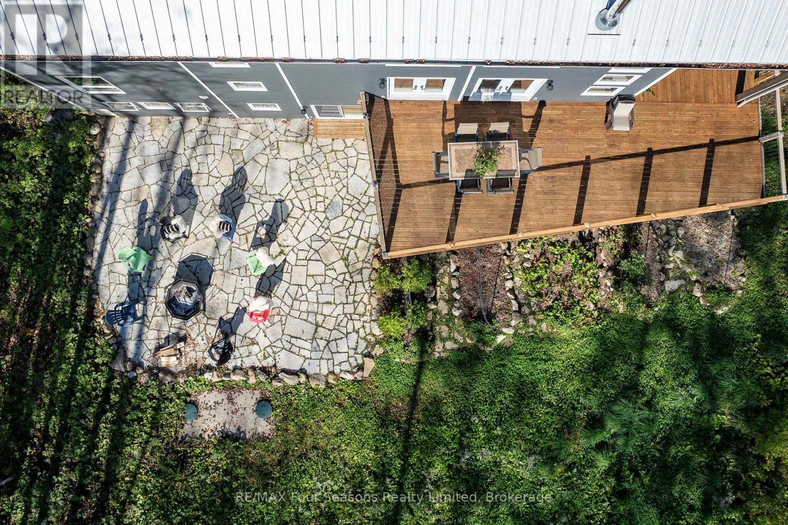 589108 Grey Road 19, Blue Mountains, Ontario  N0H 2E0 - Photo 28 - X12443335