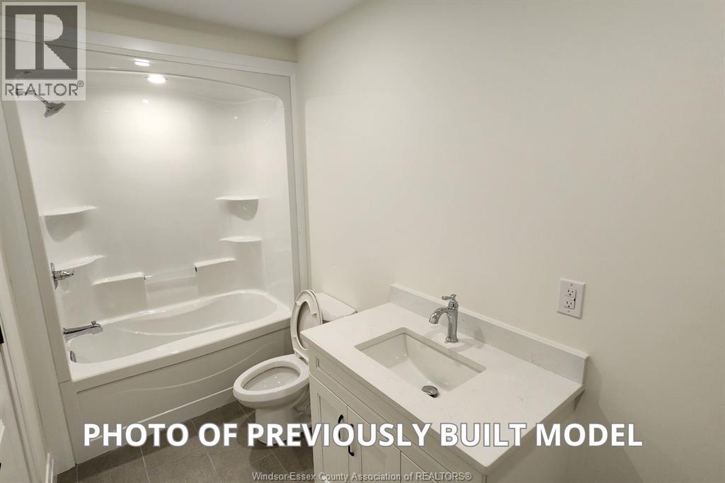 927-B Bouffard, Lasalle, Ontario  N9J 2Y1 - Photo 10 - 26001848