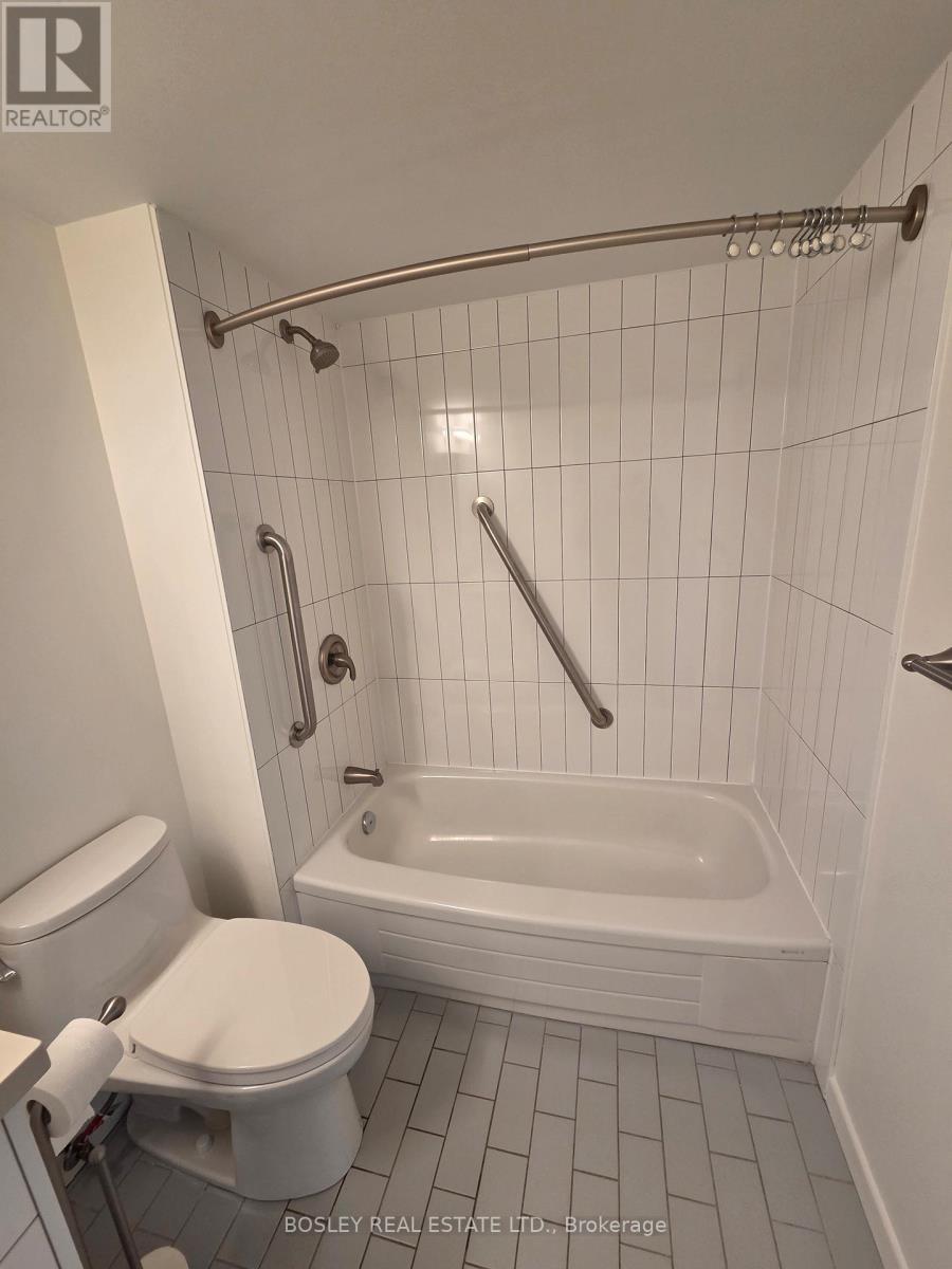 408 - 955 Millwood Road, Toronto, Ontario  M4G 4E3 - Photo 29 - C12670910