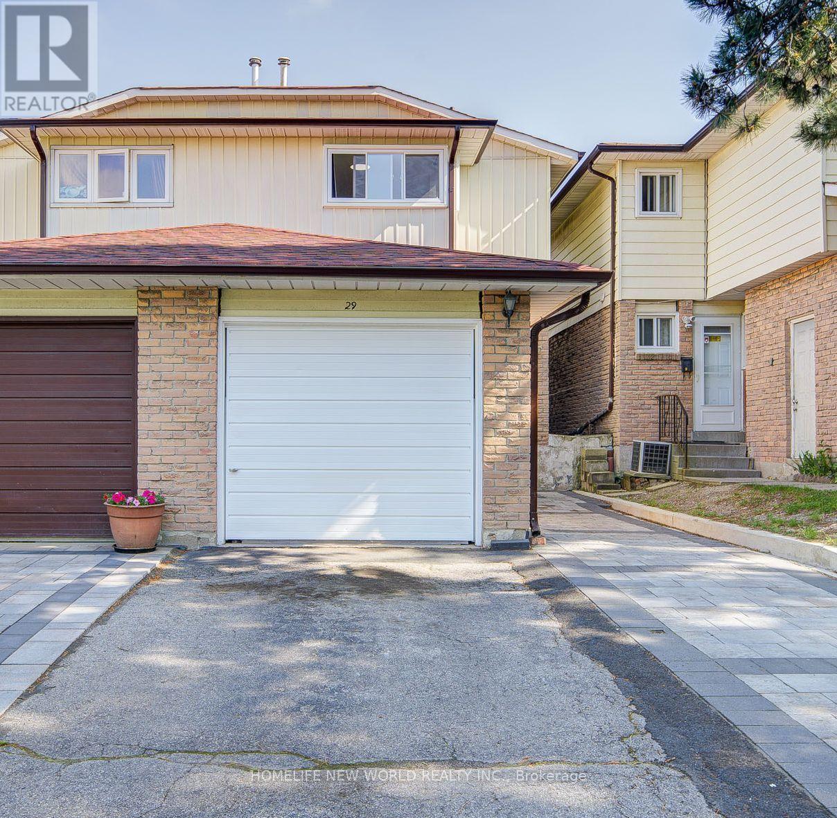 29 Puma Drive, Toronto, Ontario  M1V 1J7 - Photo 3 - E12643870