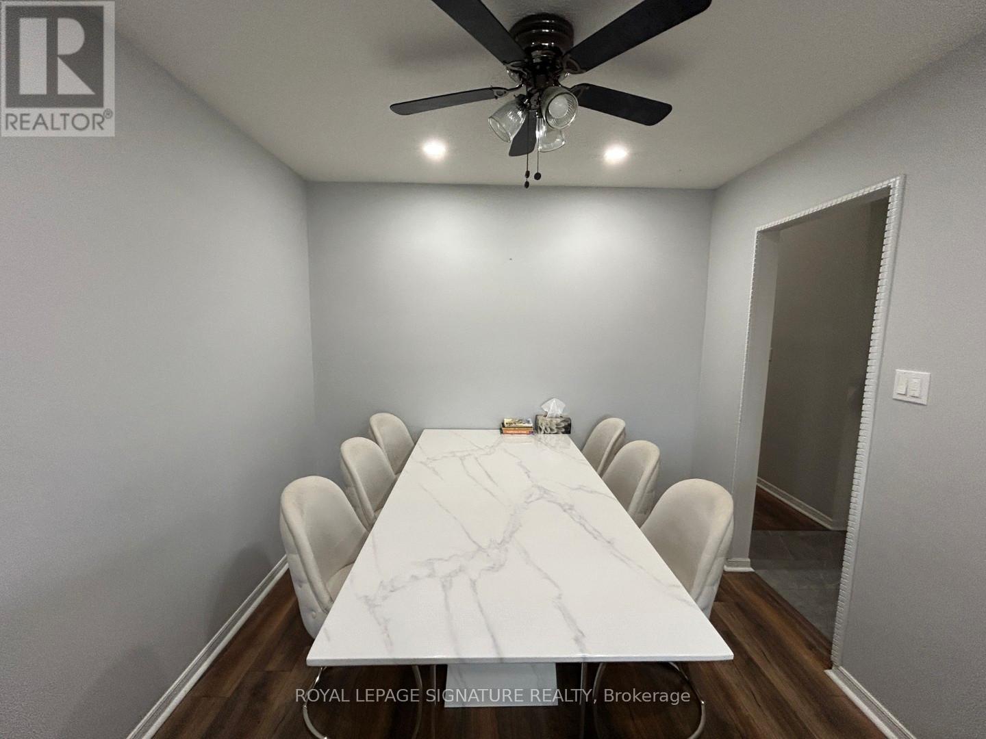 Upper - 50 Flagstick Court, Toronto, Ontario  M3J 3B8 - Photo 8 - W12724964