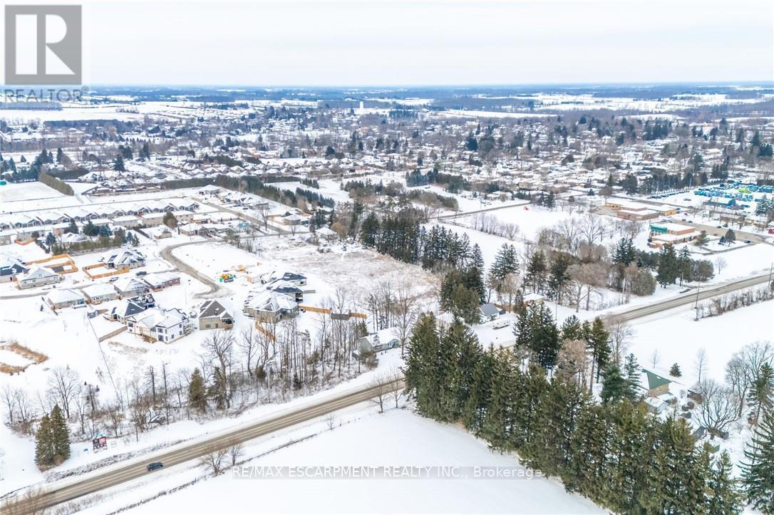 211 Thompson Road W, Norfolk, Ontario  N0E 1Y0 - Photo 21 - X12689110