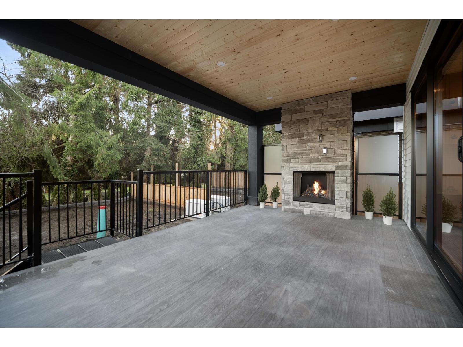 14204 North Bluff Road, White Rock, British Columbia  V4B 3C4 - Photo 37 - R3082438