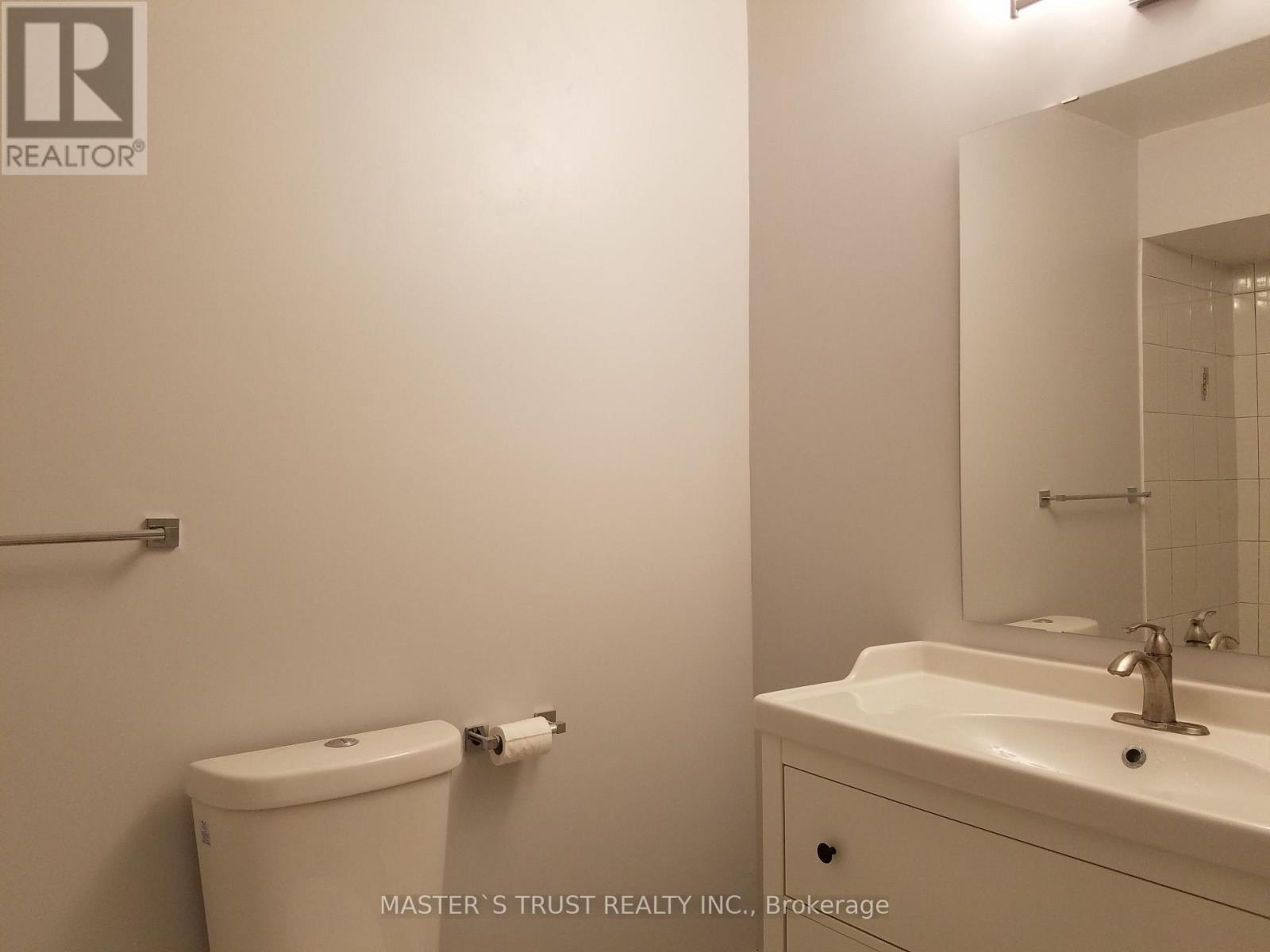 1316 Redbank Crescent, Oakville, Ontario  L6H 1Y5 - Photo 11 - W12725540