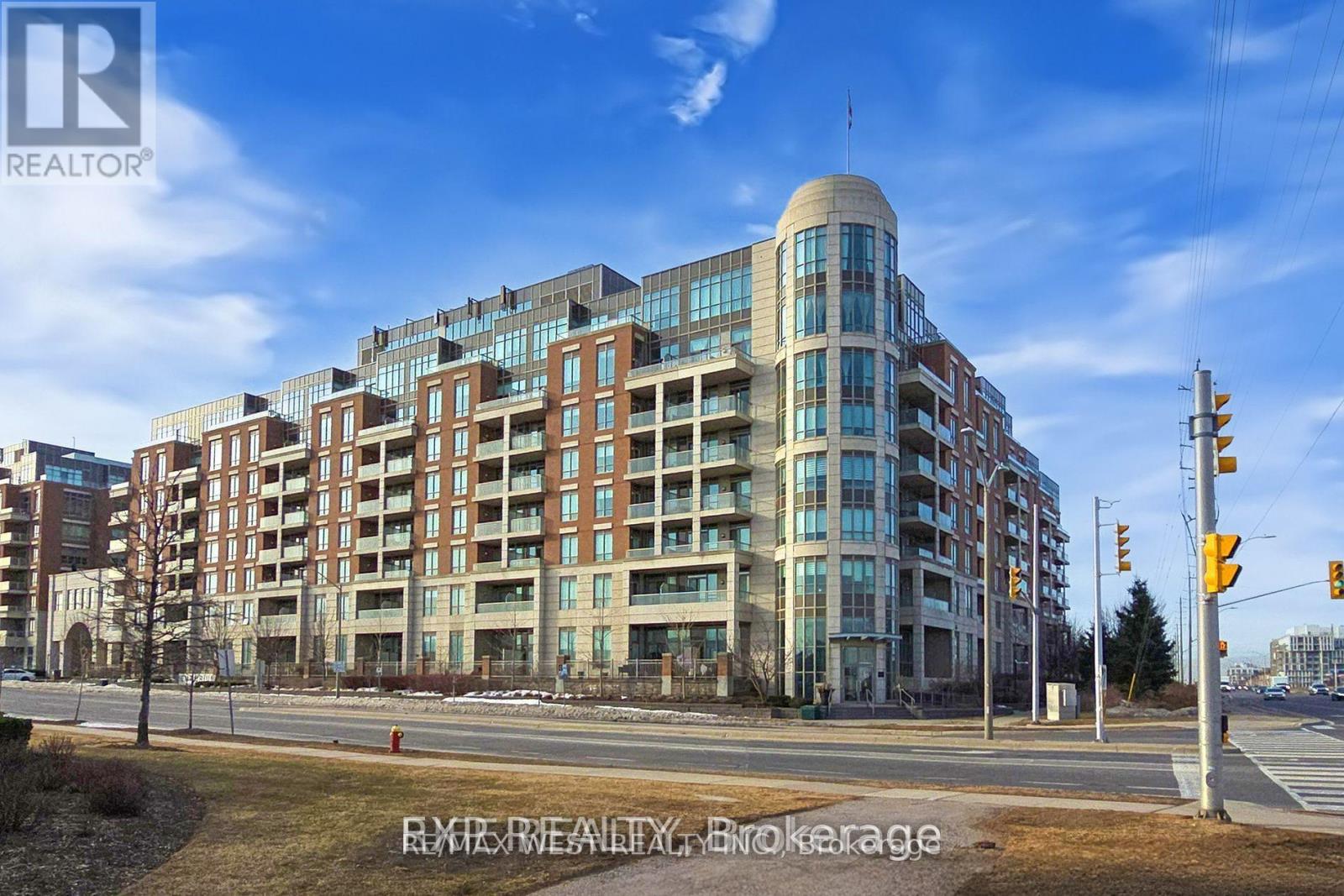 521 - 2480 Prince Michael Drive, Oakville, Ontario  L6H 0H1 - Photo 1 - W12725594