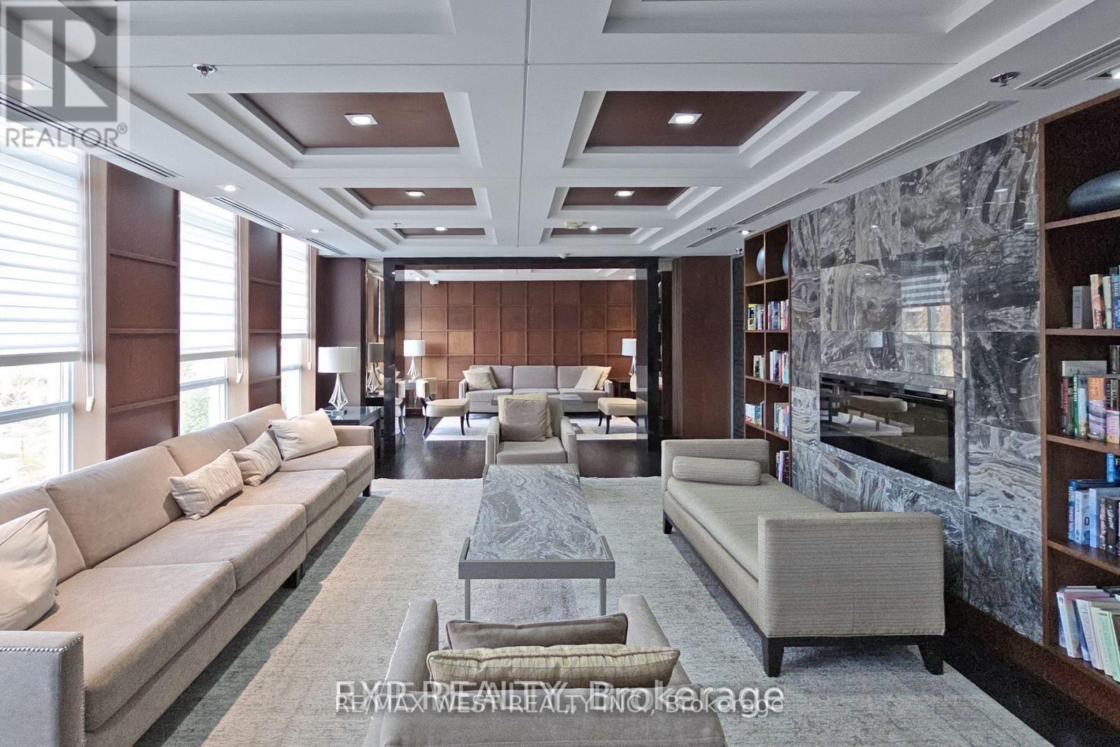 521 - 2480 Prince Michael Drive, Oakville, Ontario  L6H 0H1 - Photo 13 - W12725594