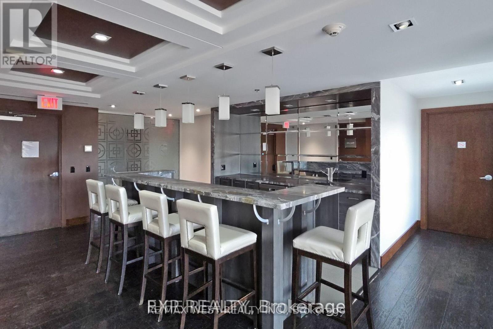 521 - 2480 Prince Michael Drive, Oakville, Ontario  L6H 0H1 - Photo 15 - W12725594