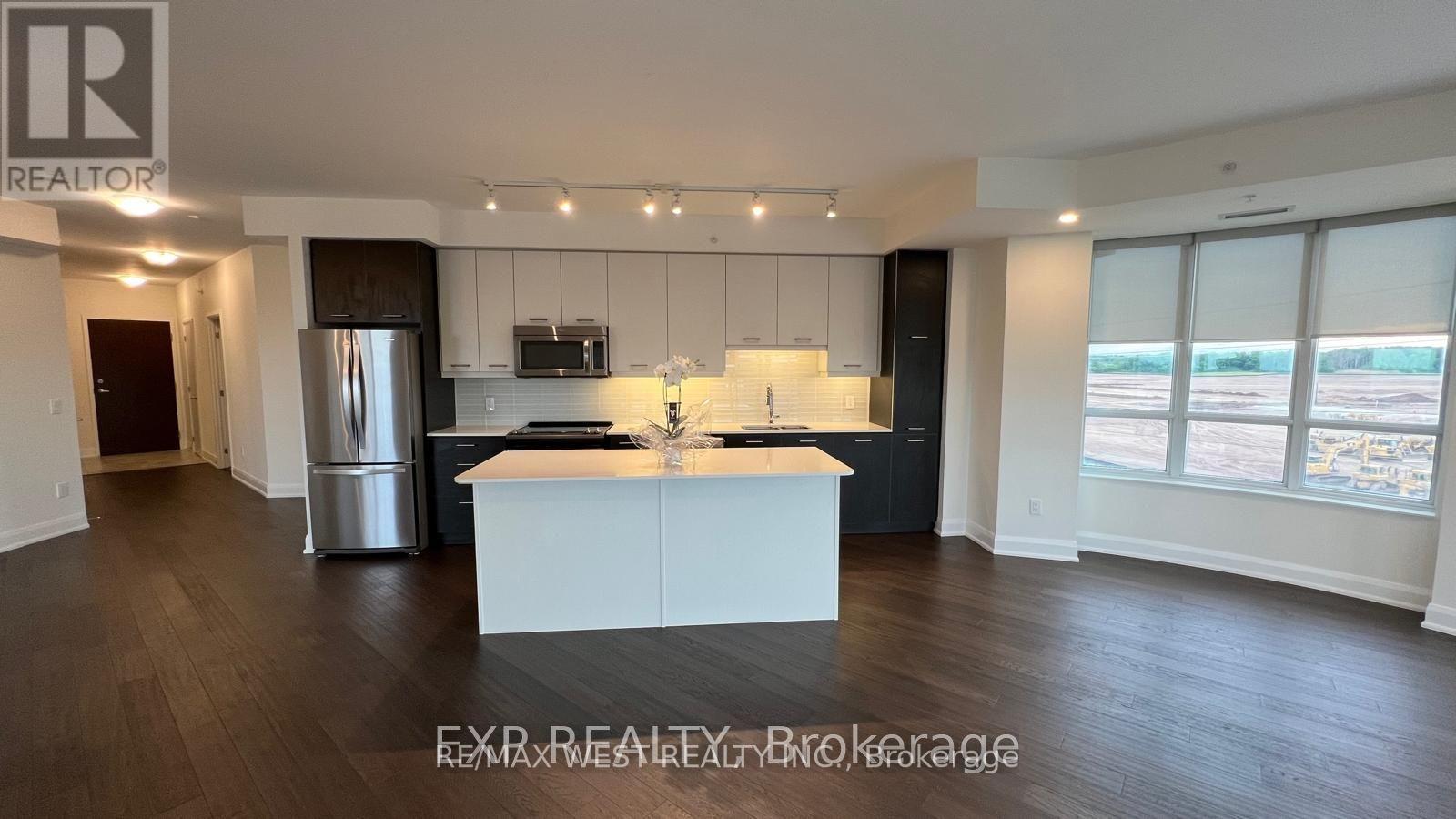 521 - 2480 Prince Michael Drive, Oakville, Ontario  L6H 0H1 - Photo 6 - W12725594