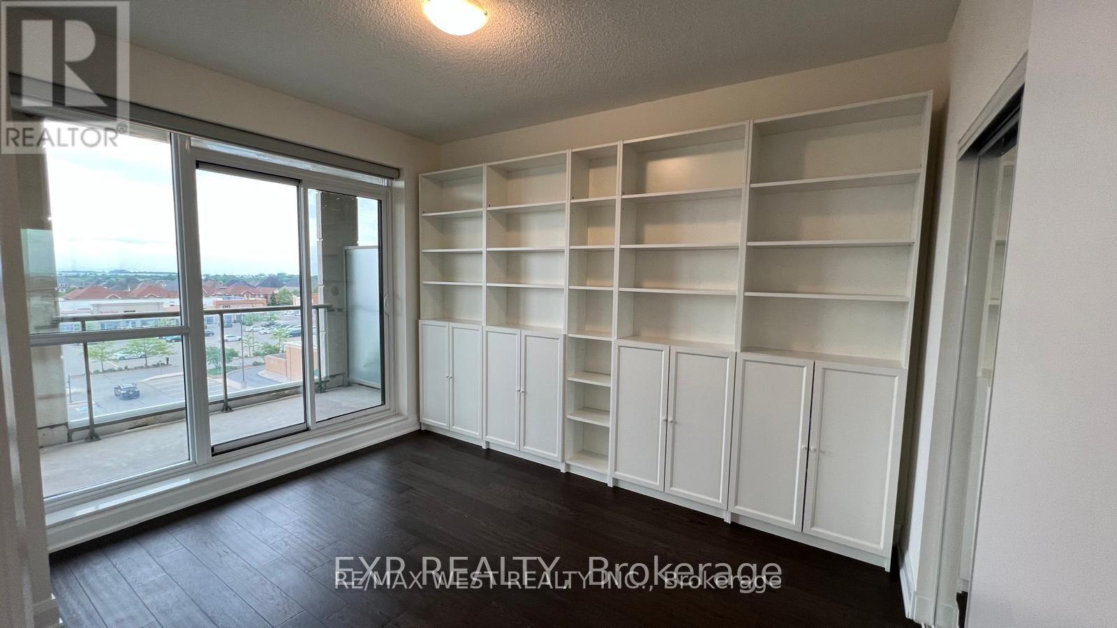 521 - 2480 Prince Michael Drive, Oakville, Ontario  L6H 0H1 - Photo 8 - W12725594