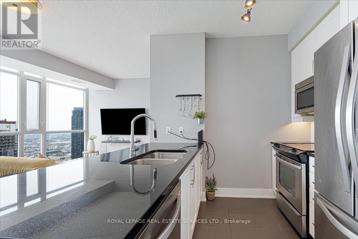 Lph3 - 4065 Brickstone Mews, Mississauga, Ontario  L5B 0G3 - Photo 14 - W12725604