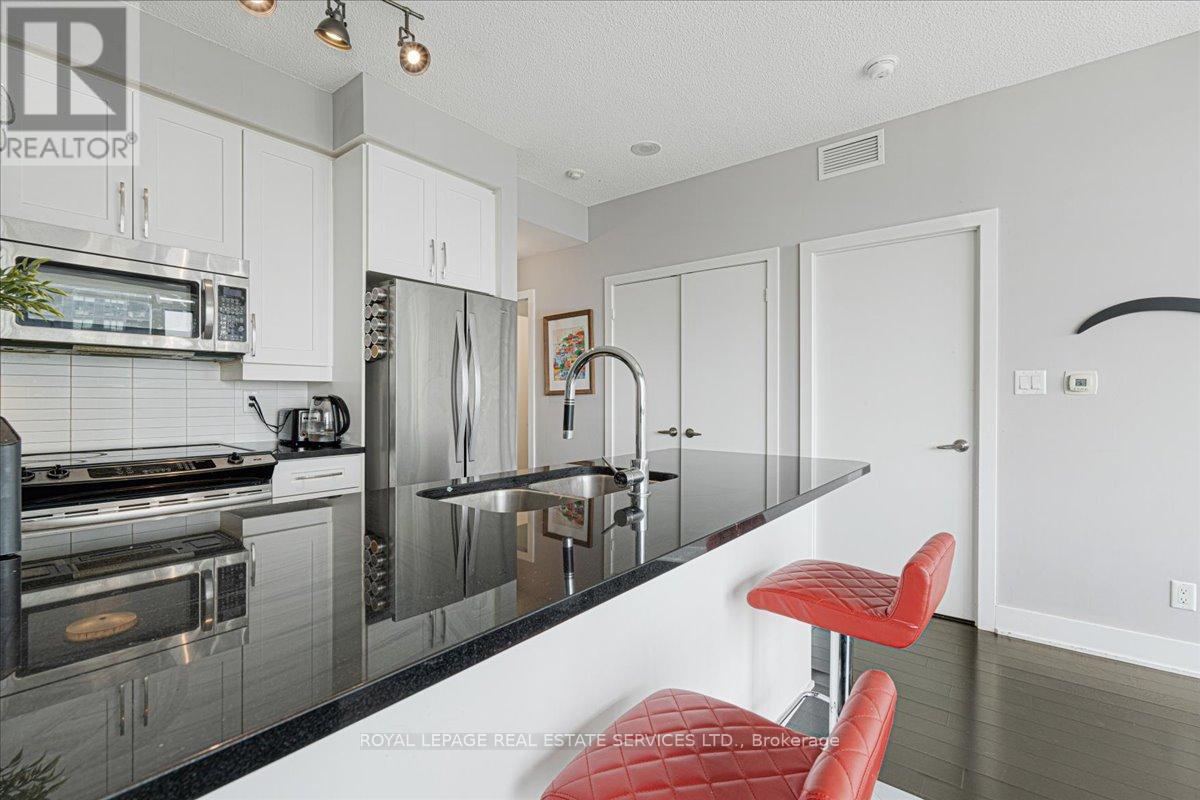 Lph3 - 4065 Brickstone Mews, Mississauga, Ontario  L5B 0G3 - Photo 16 - W12725604