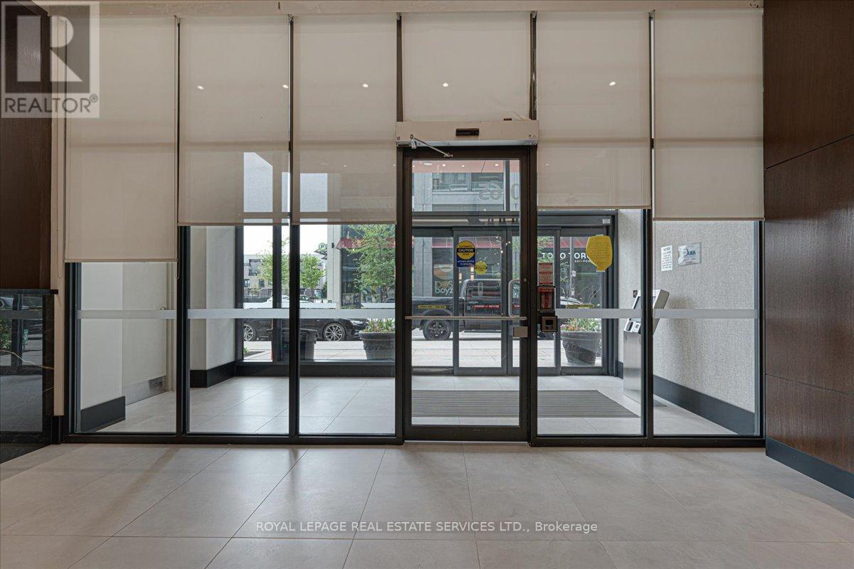 Lph3 - 4065 Brickstone Mews, Mississauga, Ontario  L5B 0G3 - Photo 4 - W12725604