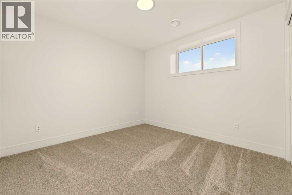 516 Greywolf Cove N, Lethbridge, Alberta  T1H 7G7 - Photo 35 - A2280424