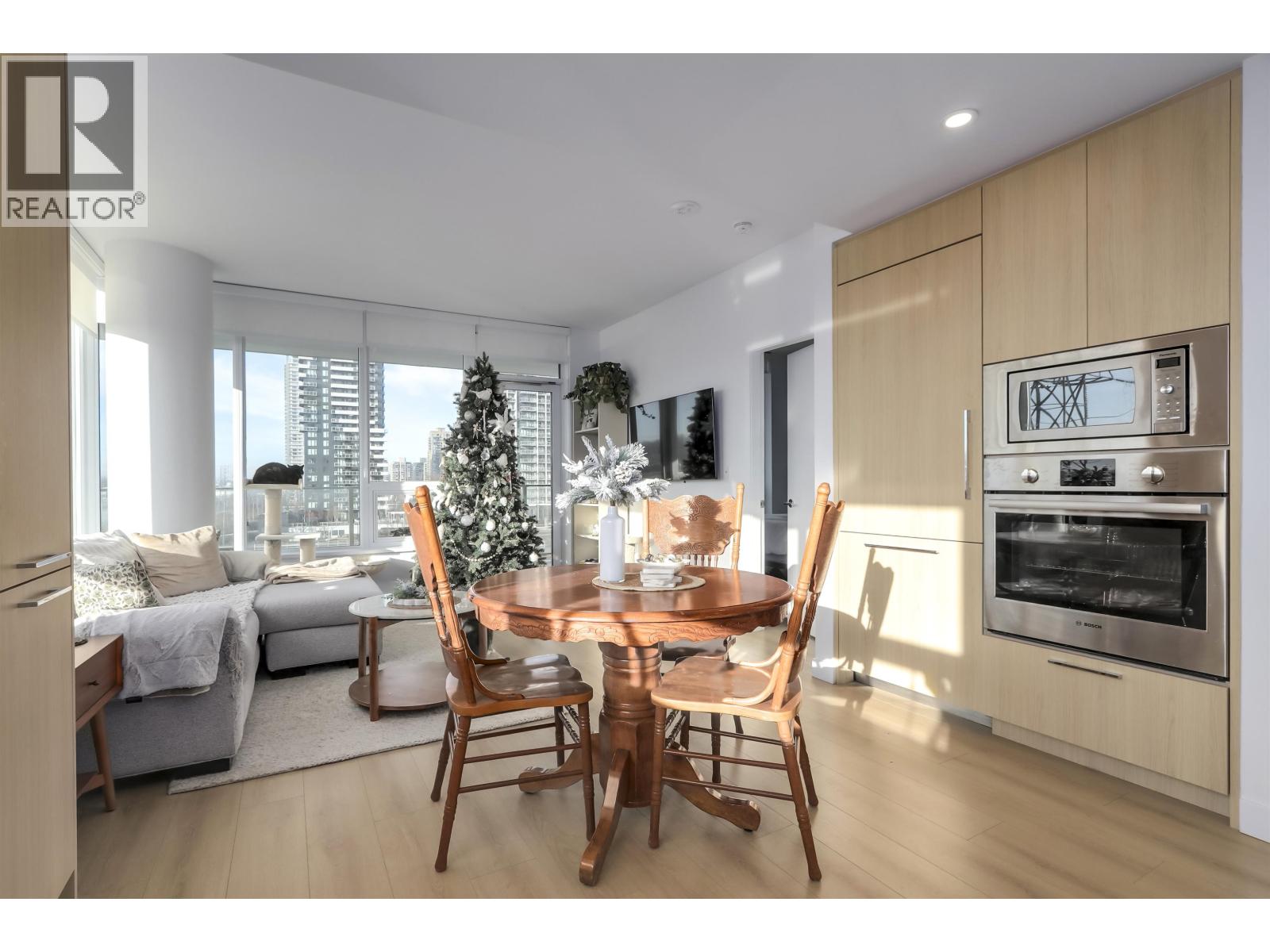 606 2425 Alpha Avenue, Burnaby, British Columbia  V5C 0N6 - Photo 10 - R3082629