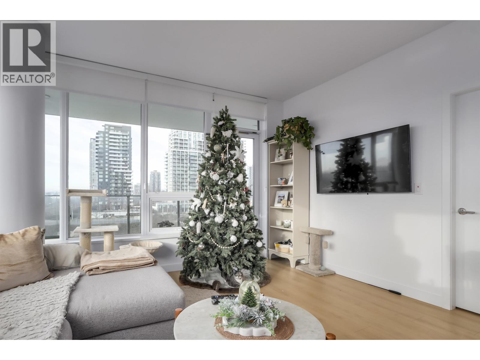 606 2425 Alpha Avenue, Burnaby, British Columbia  V5C 0N6 - Photo 3 - R3082629