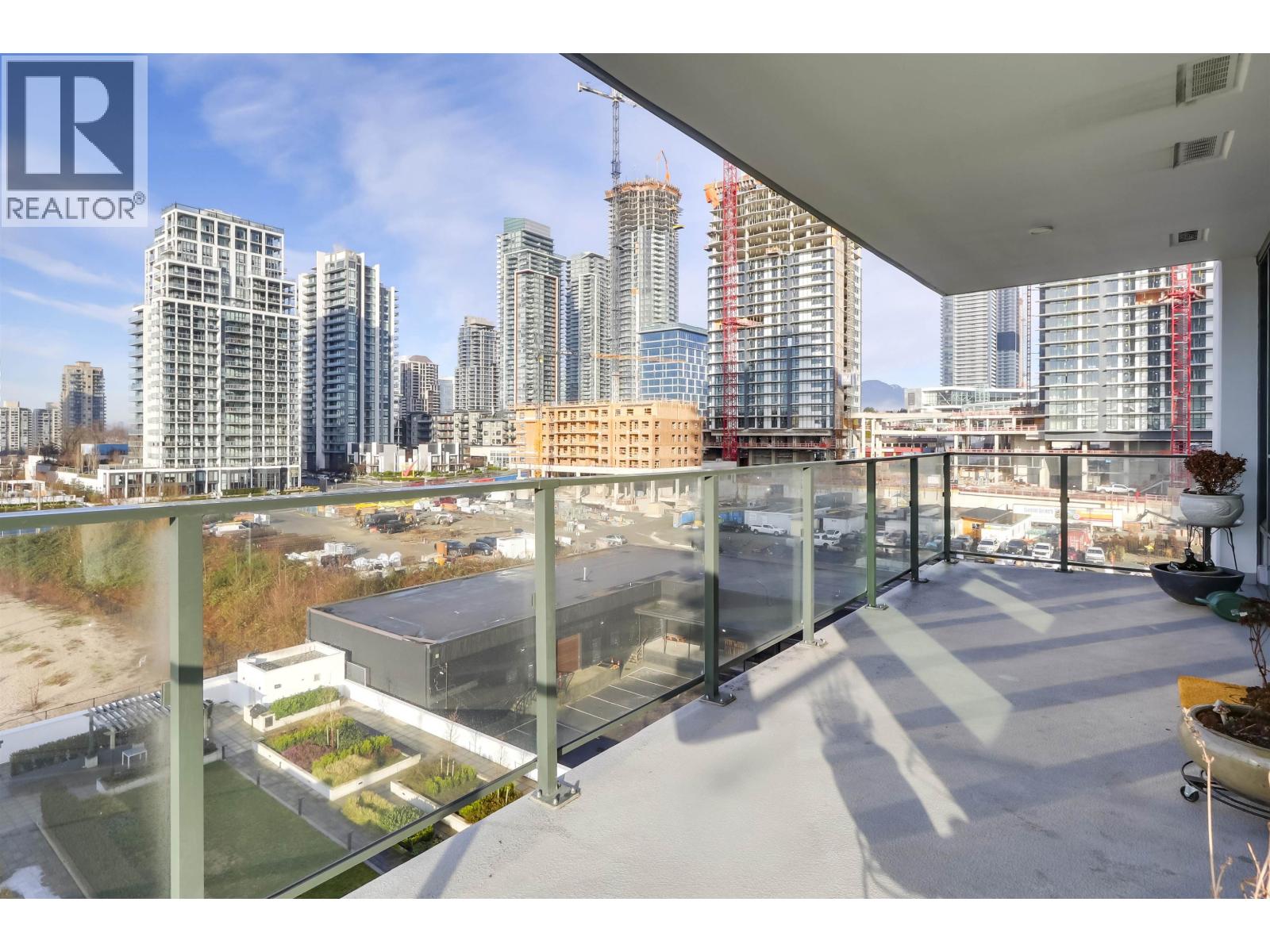 606 2425 Alpha Avenue, Burnaby, British Columbia  V5C 0N6 - Photo 12 - R3082629