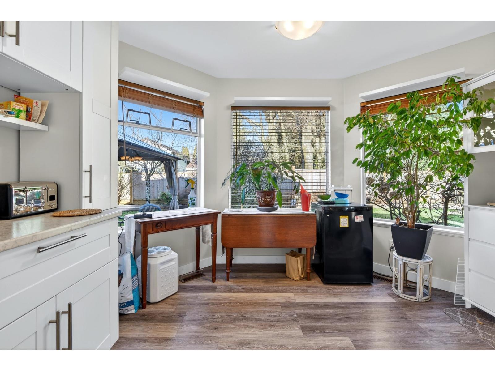 18477 57a Avenue, Surrey, British Columbia  V3S 7E4 - Photo 14 - R3082370