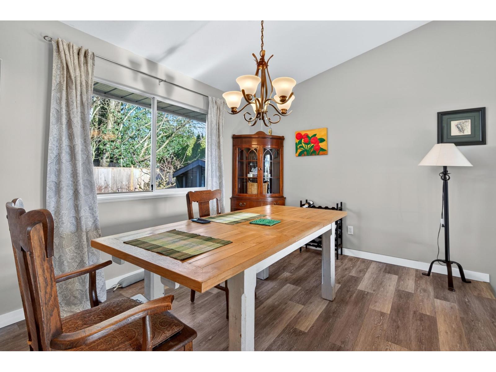 18477 57a Avenue, Surrey, British Columbia  V3S 7E4 - Photo 11 - R3082370