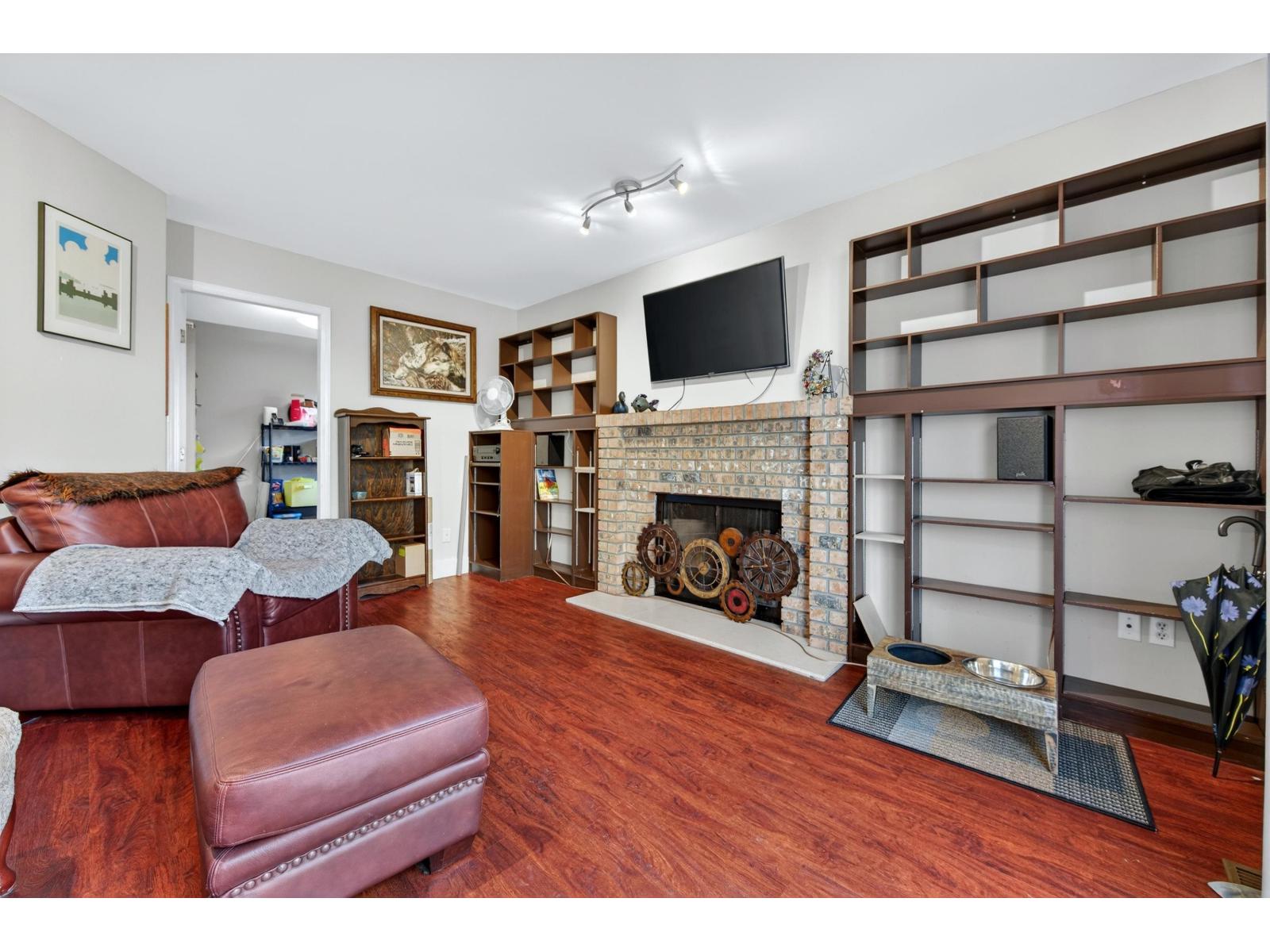 18477 57a Avenue, Surrey, British Columbia  V3S 7E4 - Photo 17 - R3082370