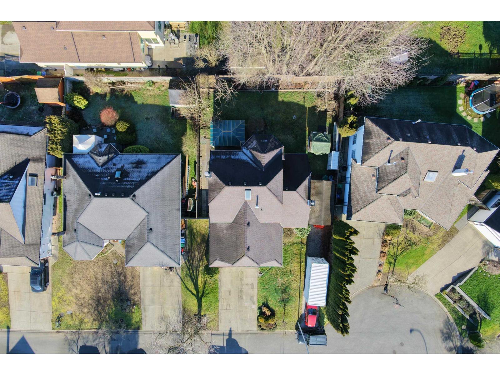 18477 57a Avenue, Surrey, British Columbia  V3S 7E4 - Photo 35 - R3082370