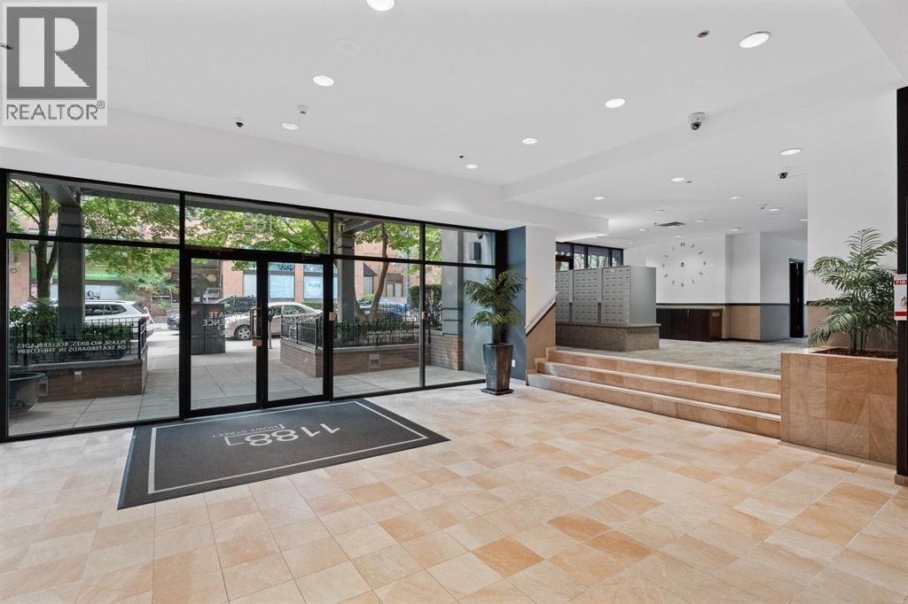 2406 1188 Howe Street, Vancouver, British Columbia  V6Z 2S8 - Photo 3 - R3080096