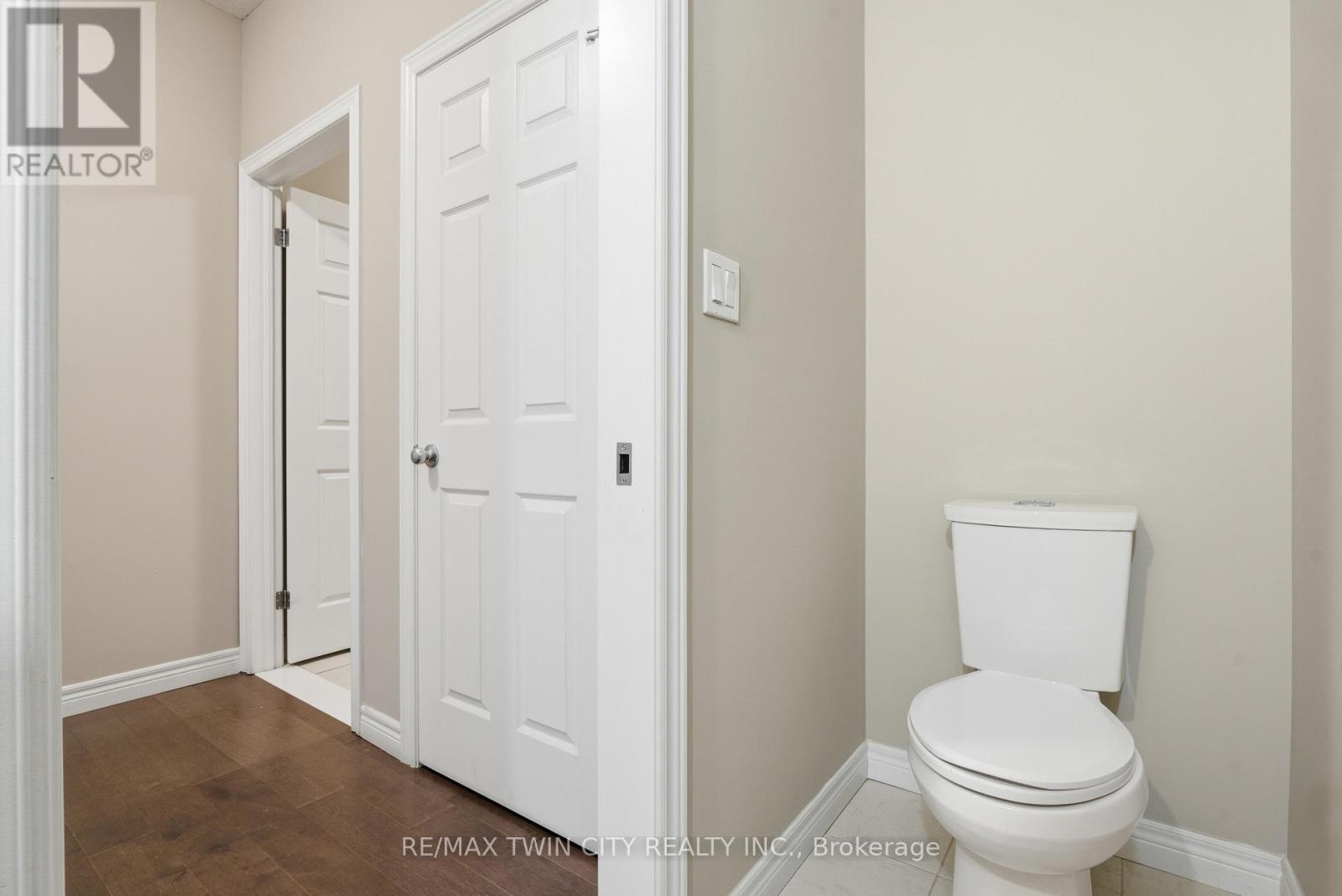 126 Tartan Avenue, Kitchener, Ontario  N2R 0N4 - Photo 15 - X12725526