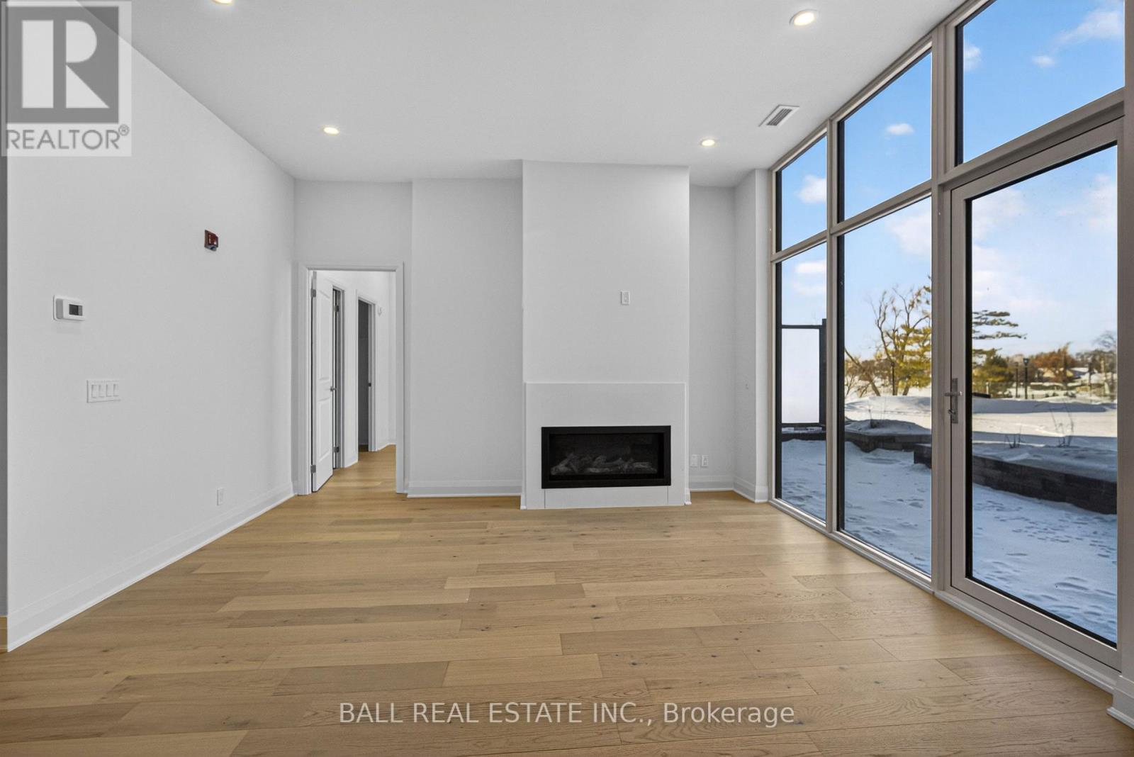 107 - 99 Louisa Street, Kawartha Lakes, Ontario  K0M 1N0 - Photo 5 - X12704866