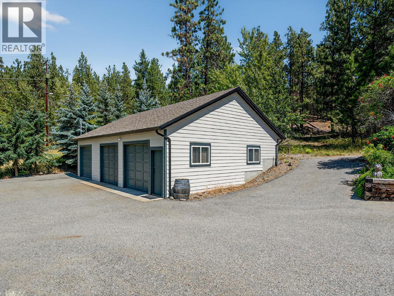 5955 Postill Lake Road, Kelowna, British Columbia  V1X 7V3 - Photo 52 - 10373730