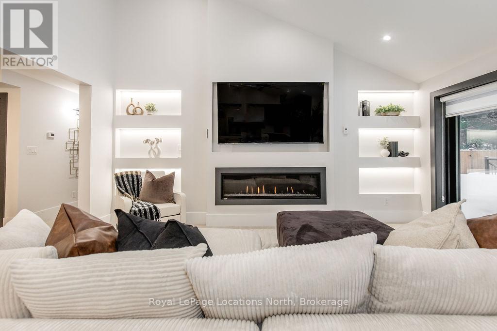 478 Golf Course Road, Wasaga Beach, Ontario  L9Z 1S5 - Photo 10 - S12725802