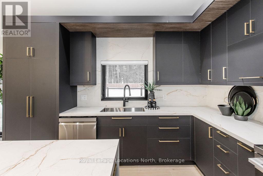 478 Golf Course Road, Wasaga Beach, Ontario  L9Z 1S5 - Photo 19 - S12725802