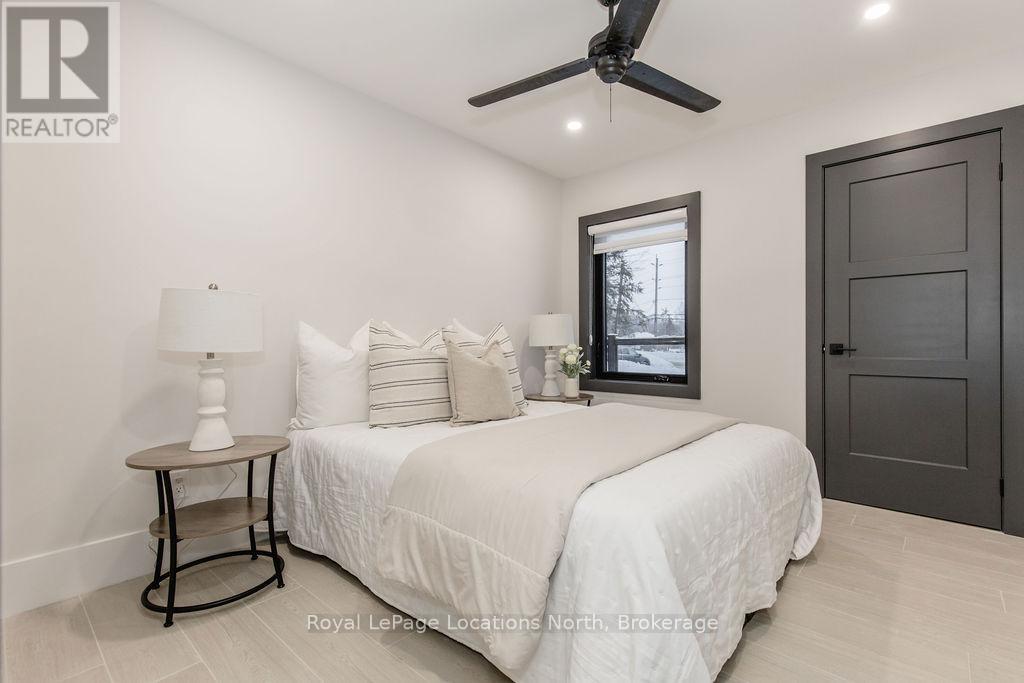 478 Golf Course Road, Wasaga Beach, Ontario  L9Z 1S5 - Photo 37 - S12725802